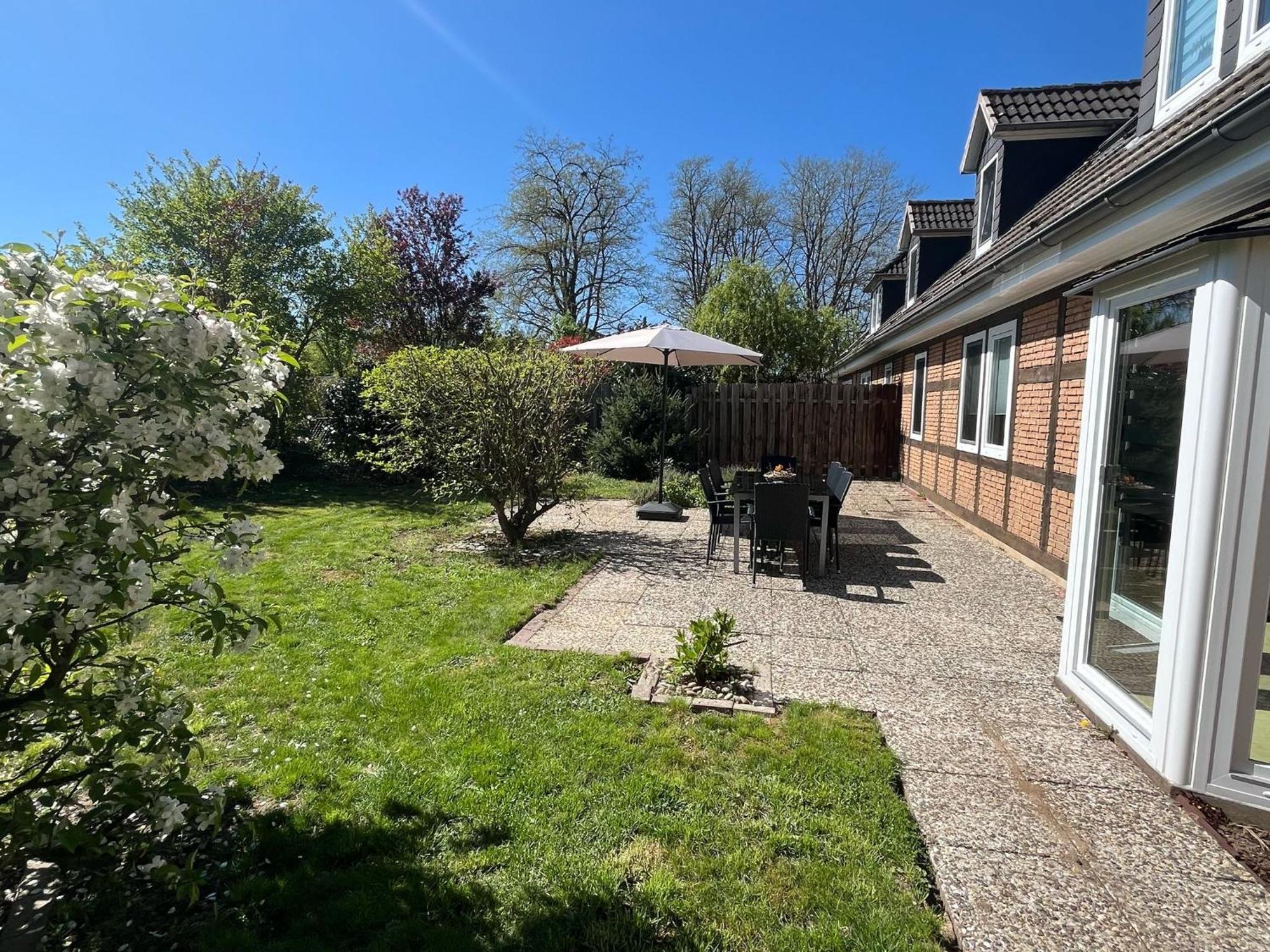 Ferienwohnung Sonnenschein Garten 于尔岑 外观 照片